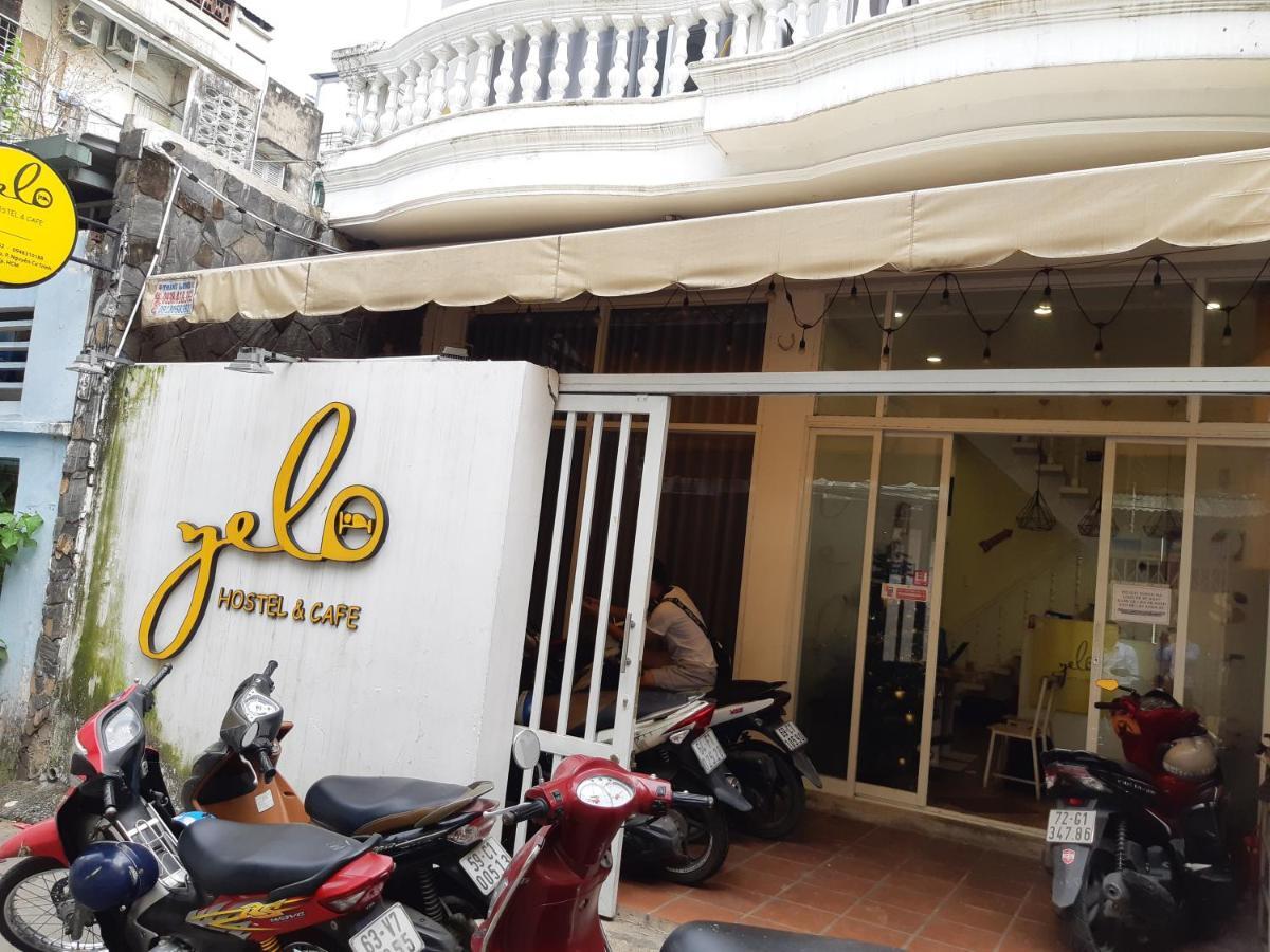 Yelo Hostel & Cafe Ho-Chi-Minh-Stadt Exterior foto